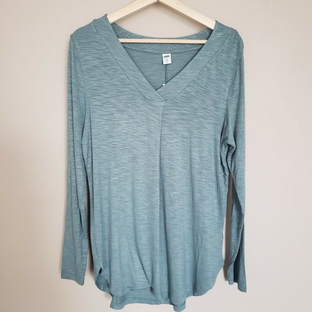 NWT Women’s  Old Navy Long Sleeve Top Shirt